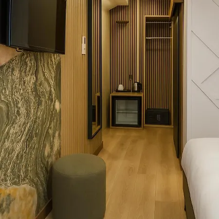 Hotel Positive *